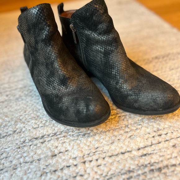 Lucky Brand Basel Leather Snakeskin Women’s Ankle Booties Boots - Picture 4 of 15